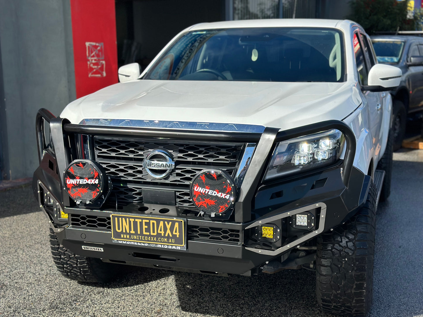 Premium Deluxe Steel Winch Bar Suit D23 Navara NP300 ( 2020+ )