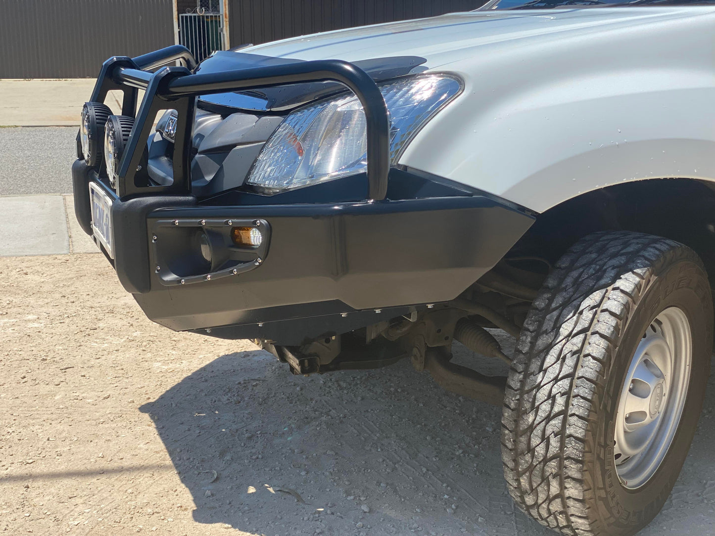United4x4 - Premium Deluxe Steel Winch Bar To Suit Suit Isuzu Dmax ( 2012 - 2017)