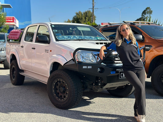 United4x4 - Predator Bar Bullbar To Suit Toyota Hilux N70 ( 2011 - 2015)