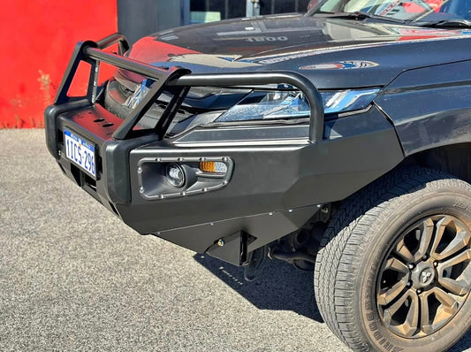 United4x4 - Premium Deluxe Winch Bar to Suit MR Triton
